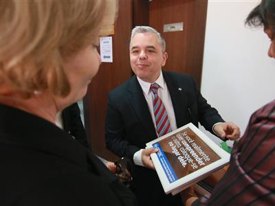 Foto da Notícia: Em reunião na OAB-MT, coordenador do Nupemec recebe demandas da advocacia